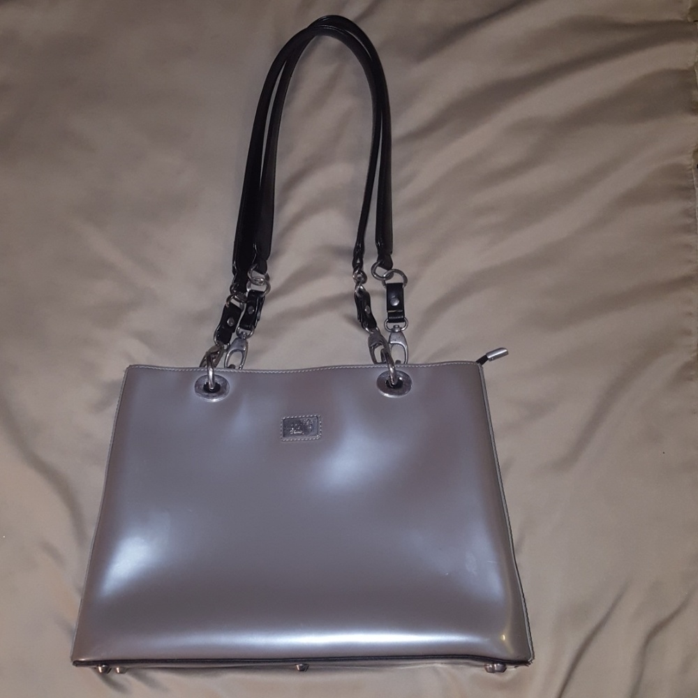 Beijo Classic Handbag